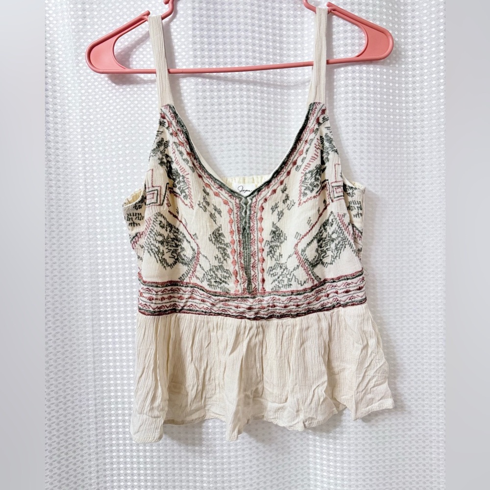 Japna Embroidered Tank. Cream/Green/Mauve. Size Medium.